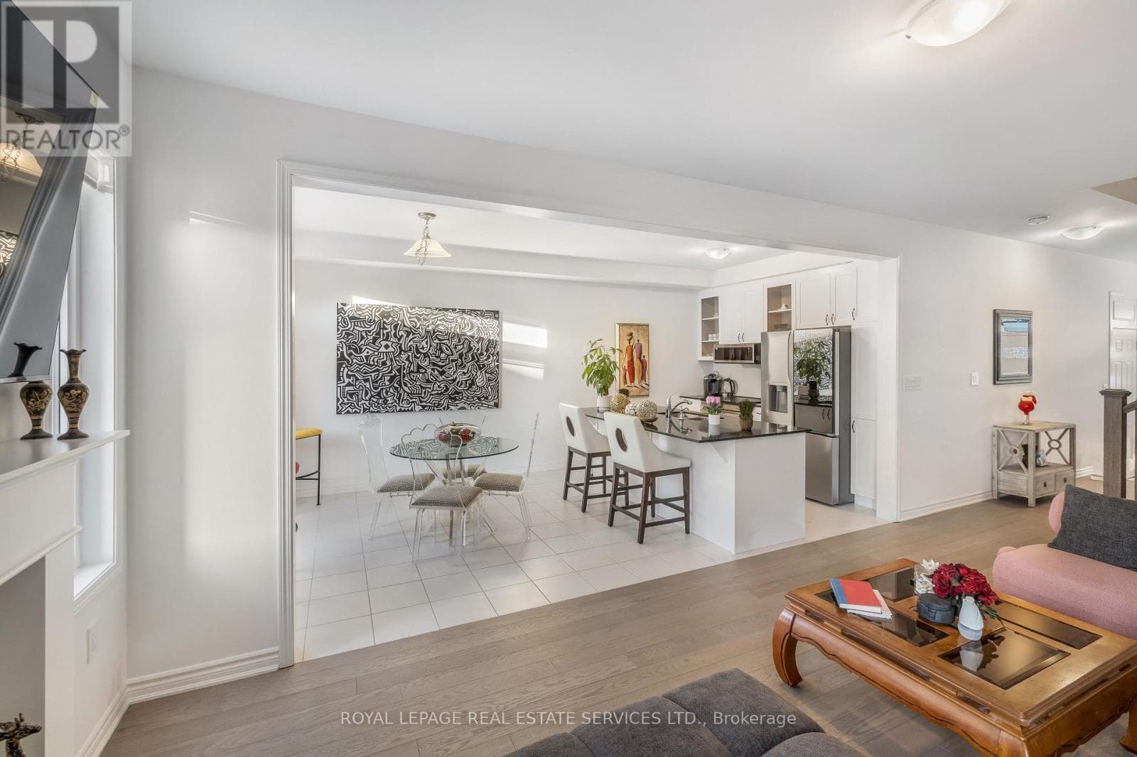 Pickering — Pickering - Main photo