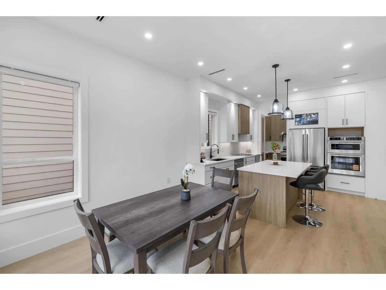 14785 68A AVENUE — Surrey, British Columbia - Photo 5 of 25