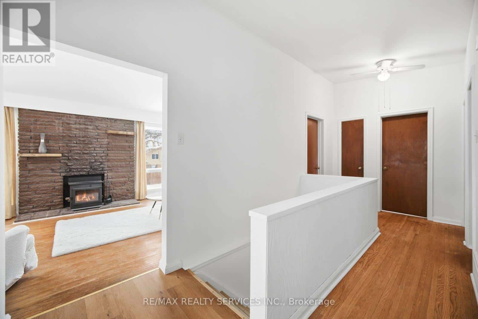 Whitby (Downtown Whitby) — Whitby (Downtown Whitby) - Photo 3 of 34