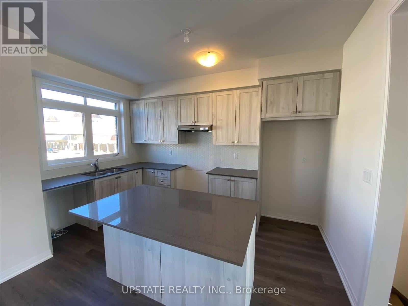 Brampton (Bram East) — Brampton (Bram East) - Photo 5 of 13