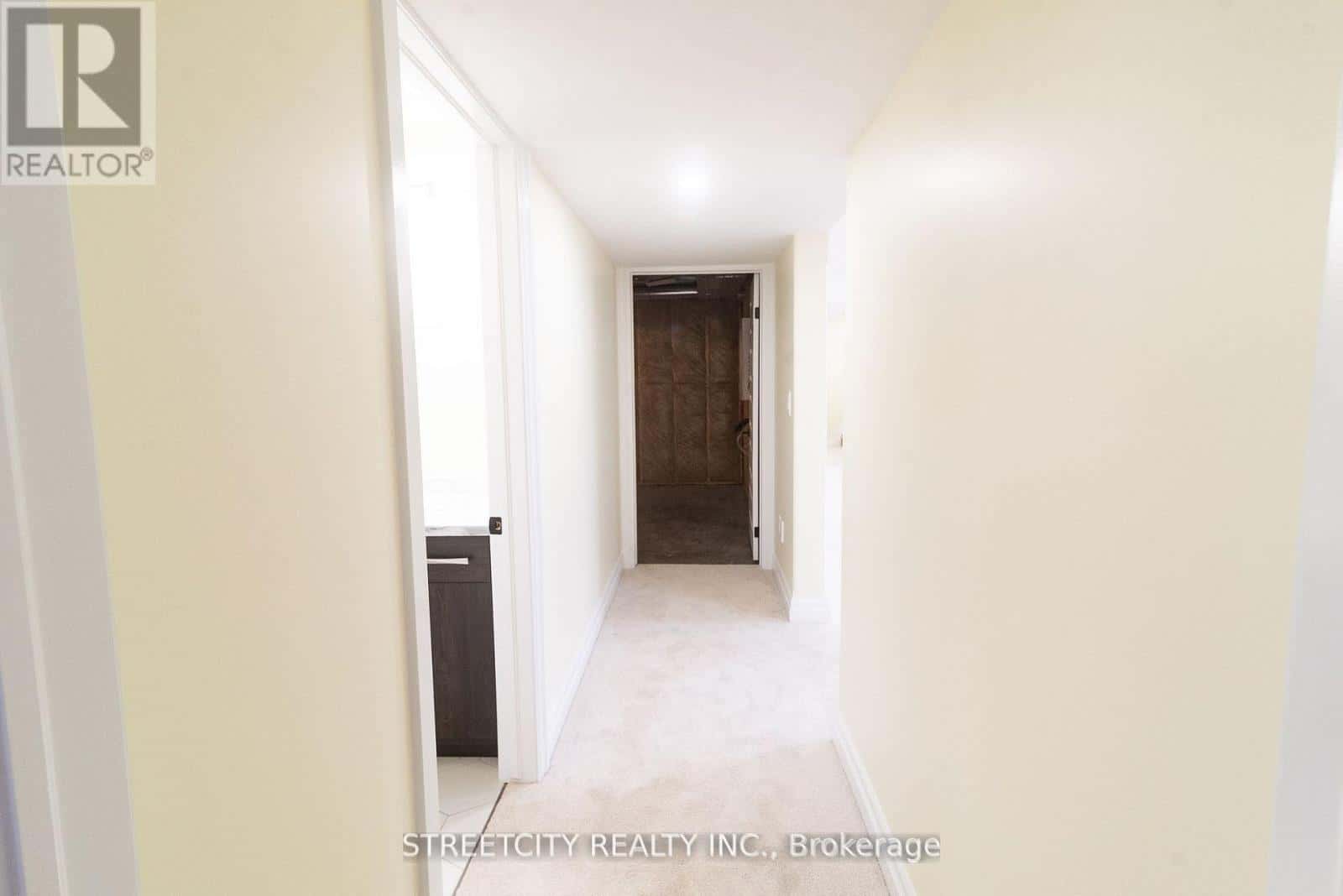 Chatham-Kent (Chatham) — Chatham-Kent (Chatham) - Photo 2 of 31