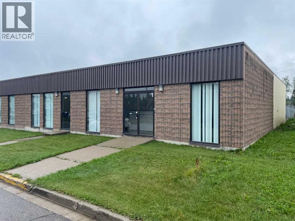 5529 3 Avenue — Edson - Main photo