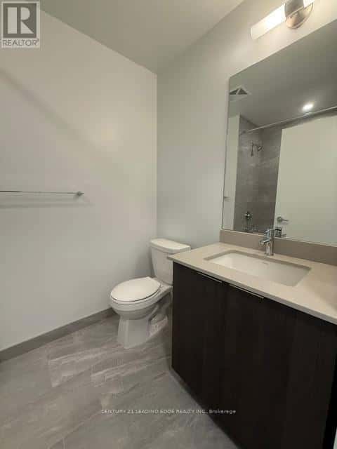 Mississauga (City Centre) — Mississauga (City Centre) - Photo 5 of 49