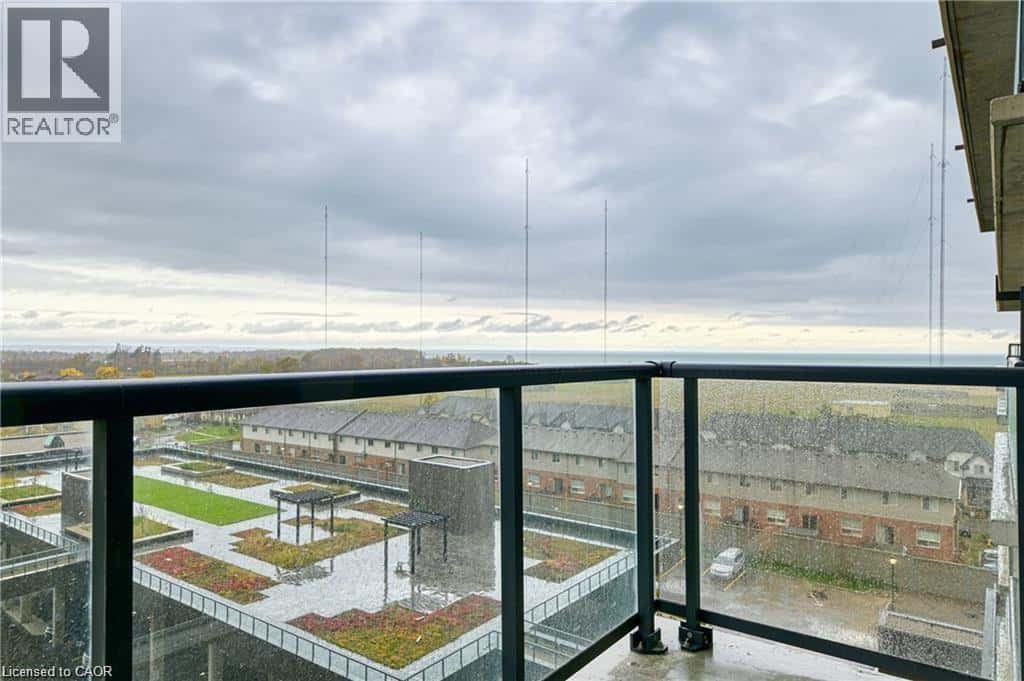 Grimsby — Grimsby - Photo 2 of 12