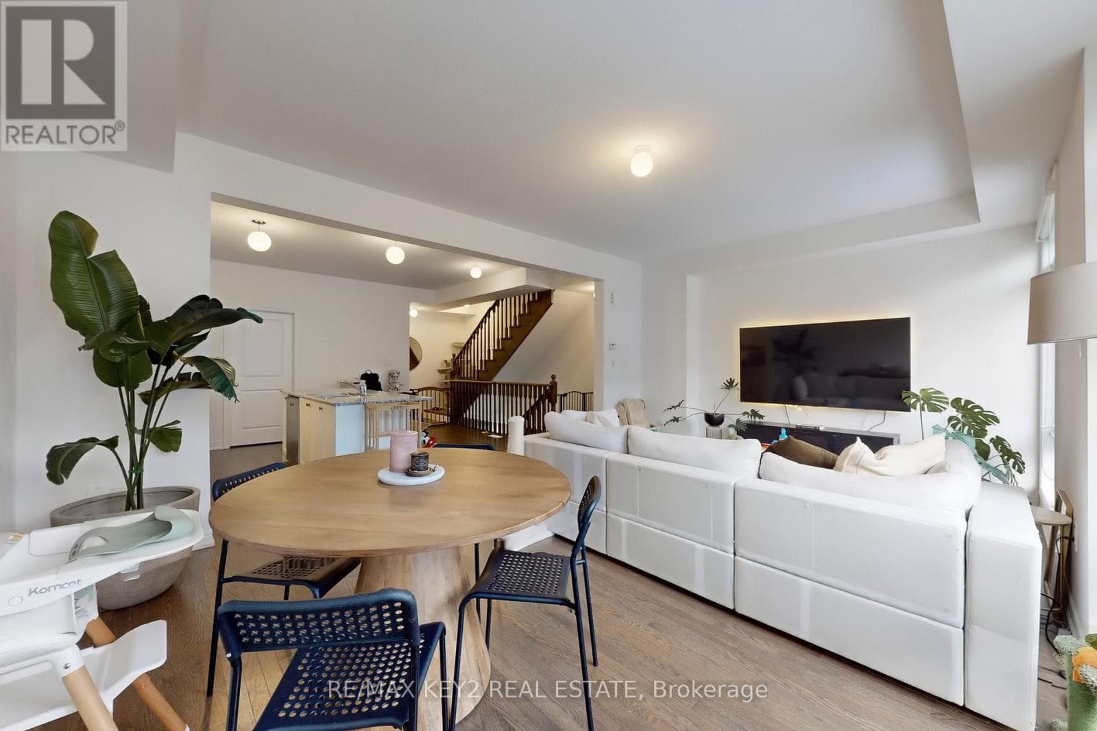 Ajax (South East) — Ajax (South East) - Main photo