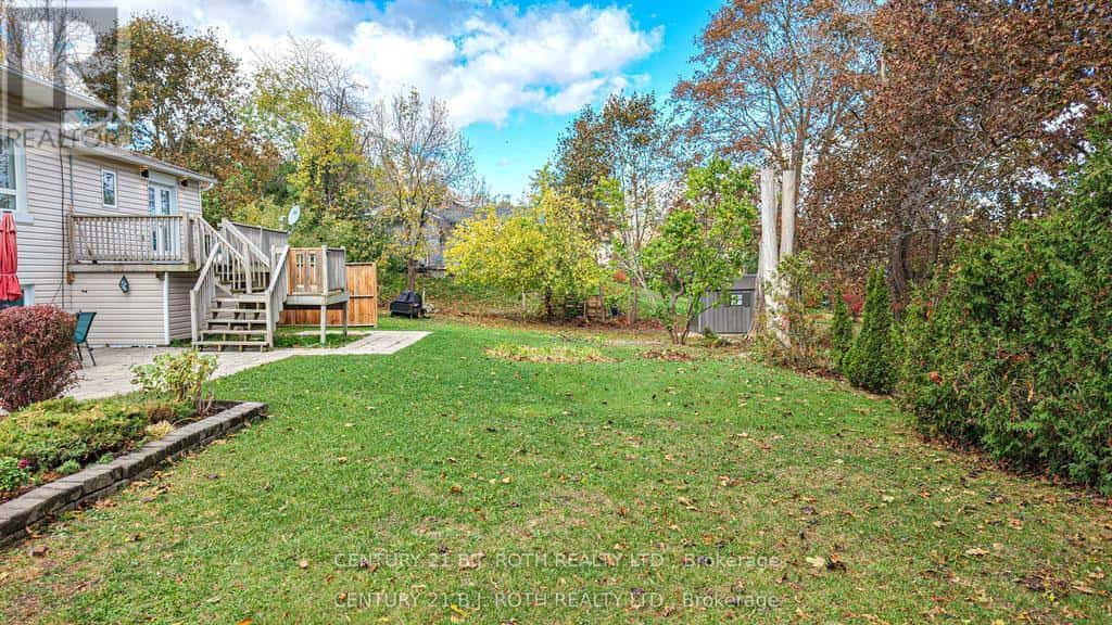 Orillia — Orillia - Photo 5 of 46