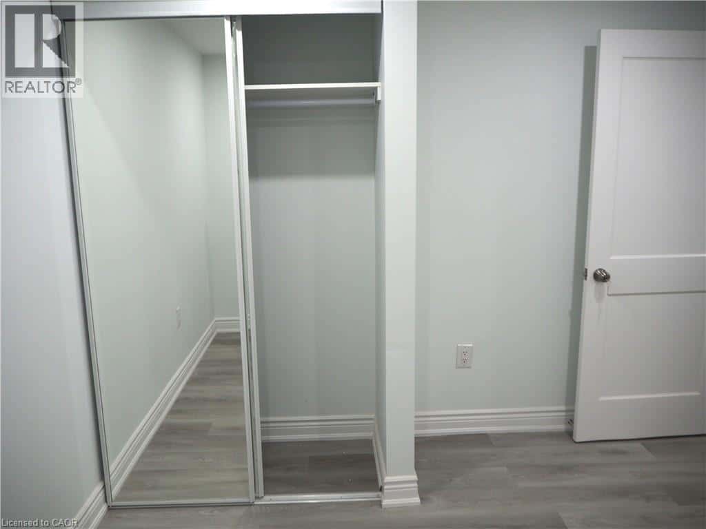 Hamilton — Hamilton - Photo 5 of 18