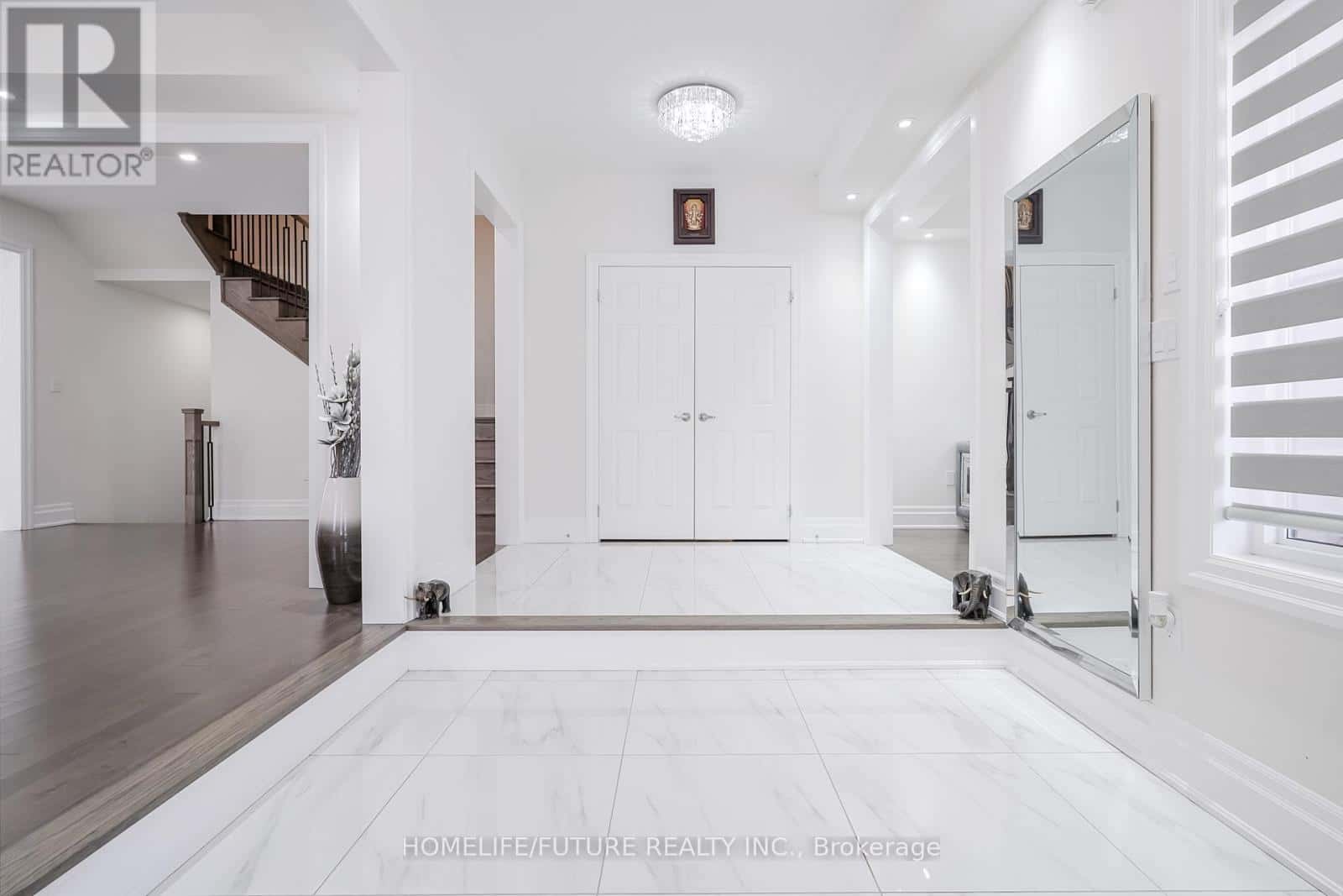 227 NORTHGLEN BOULEVARD — Clarington (Bowmanville) - Photo 4 of 47