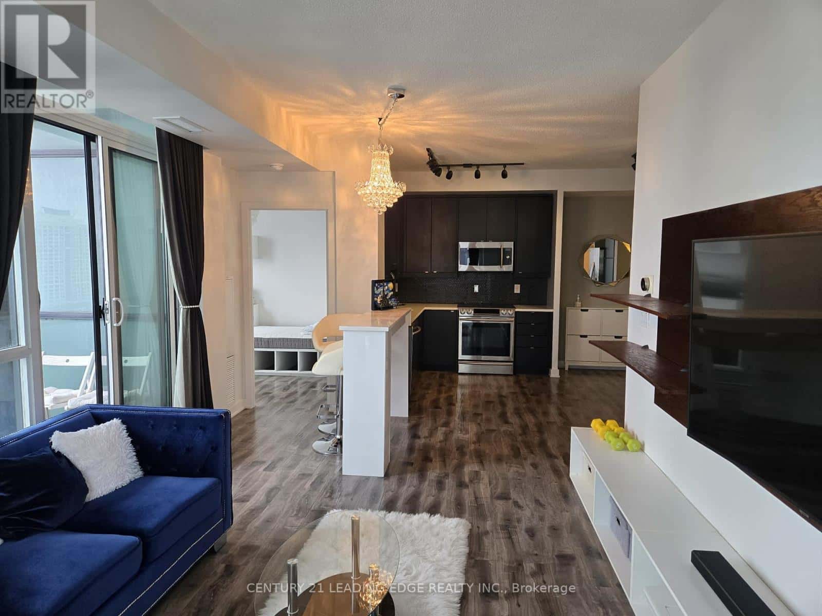 2402 - 4070 CONFEDERATION PARKWAY — Mississauga (Creditview) - Photo 5 of 17