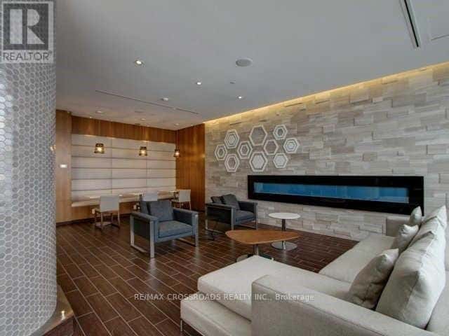 1210 - 36 PARK LAWN ROAD — Toronto (Mimico) - Photo 2 of 17