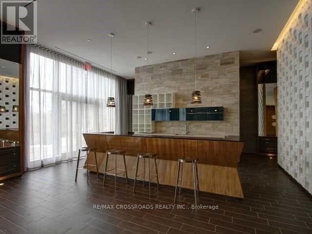 1210 - 36 PARK LAWN ROAD — Toronto (Mimico) - Main photo