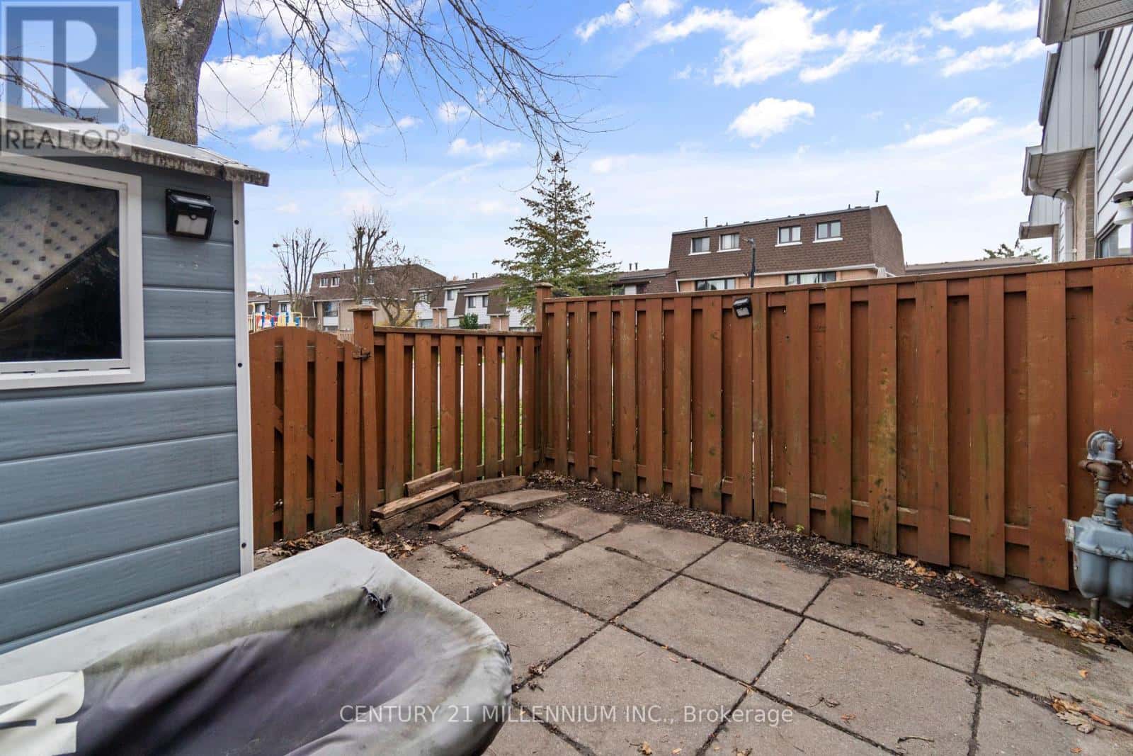 Brampton (Southgate) — Brampton (Southgate) - Photo 3 of 20