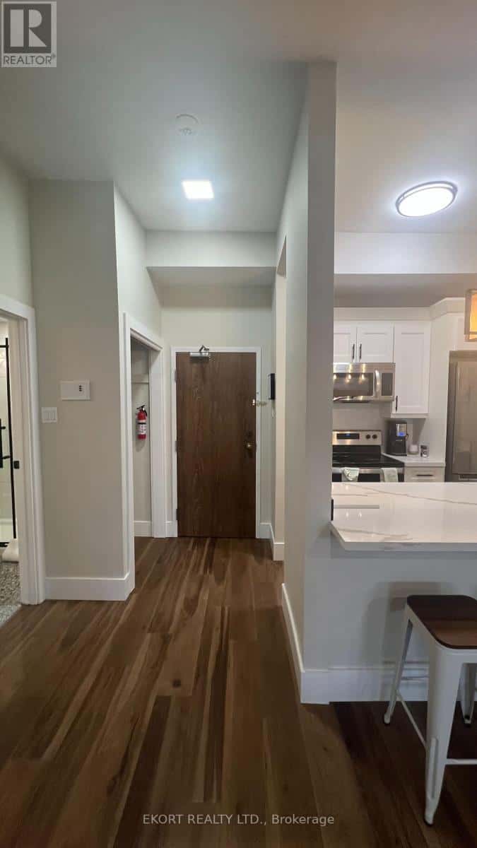 Prince Edward County (Picton Ward) — Prince Edward County (Picton Ward) - Photo 2 of 11