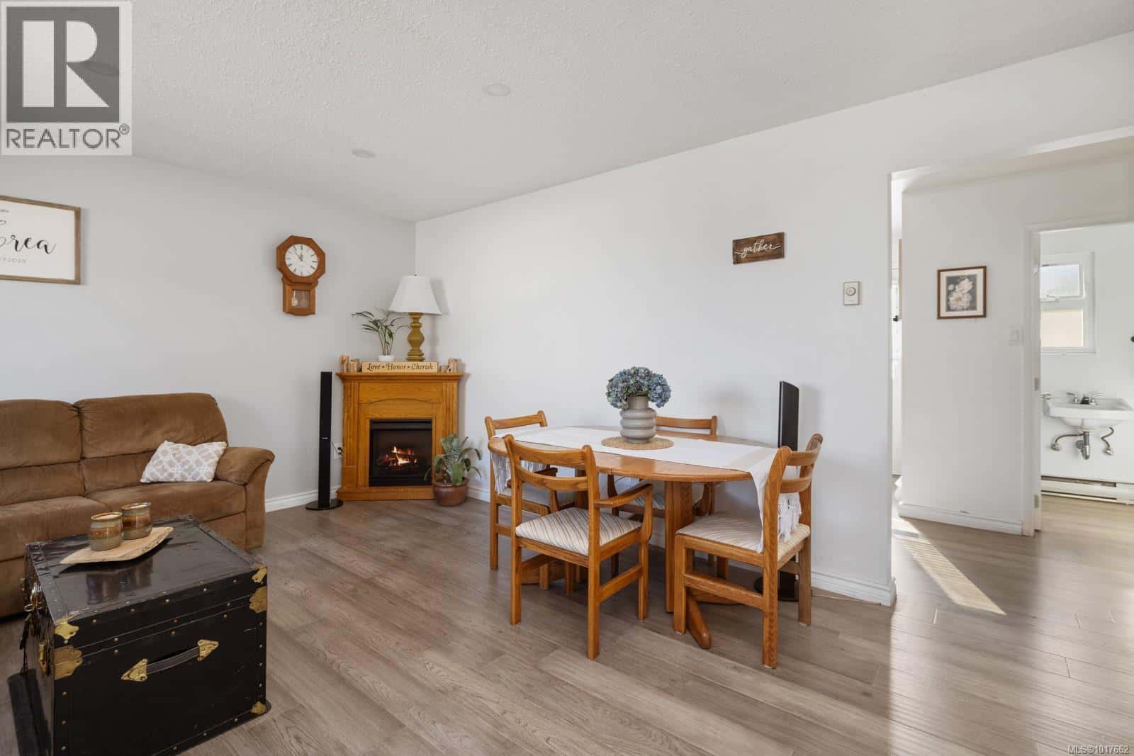 3350 Limerick Rd — Duncan - Photo 2 of 29