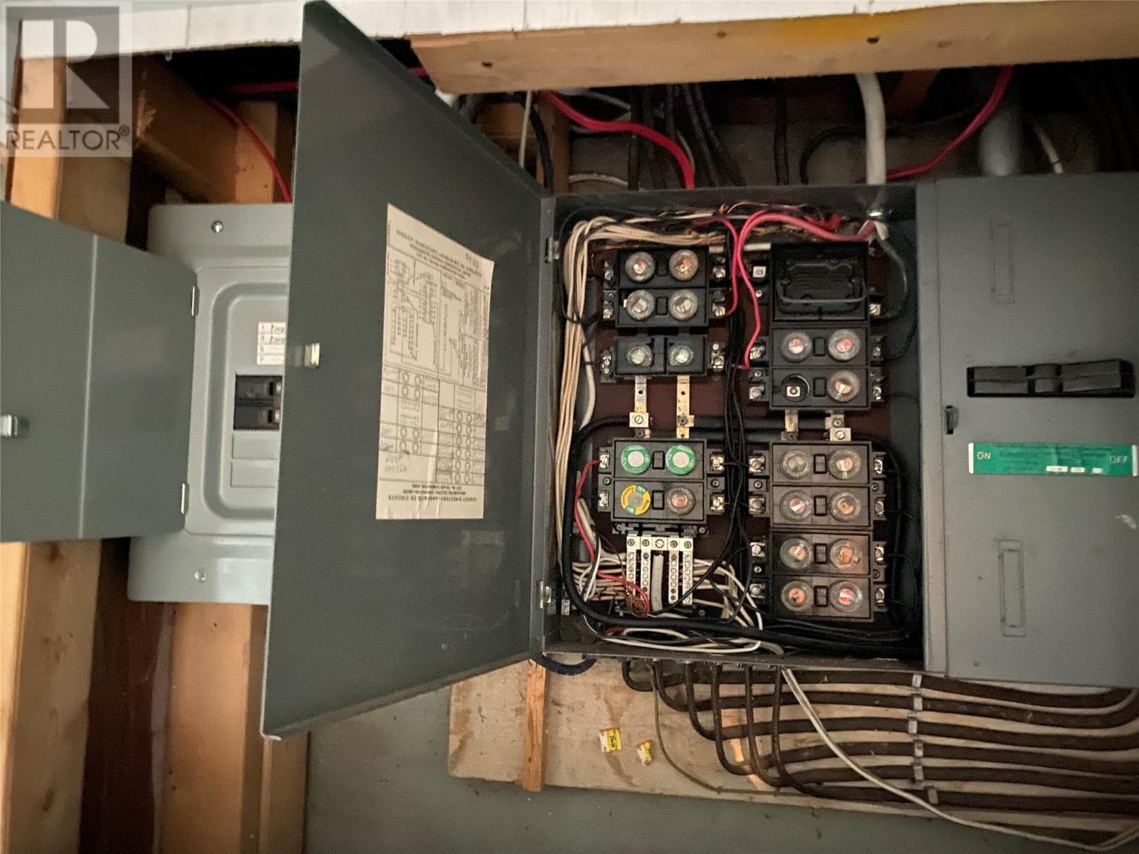 Roaches Line — Roaches Line - Main photo