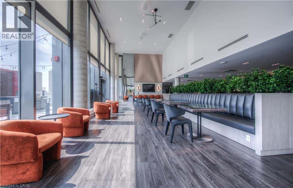 Kitchener — Kitchener - Photo 4 of 50