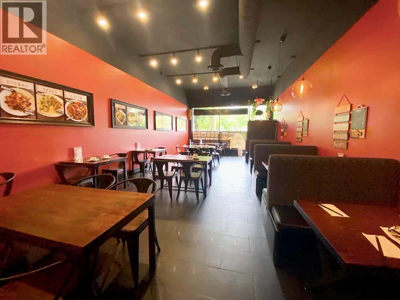 2150 8391 ALEXANDRA ROAD — Richmond - Photo 4 of 12