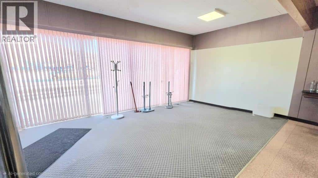 10022 99 Street — Peace River, Alberta - Photo 4 of 18