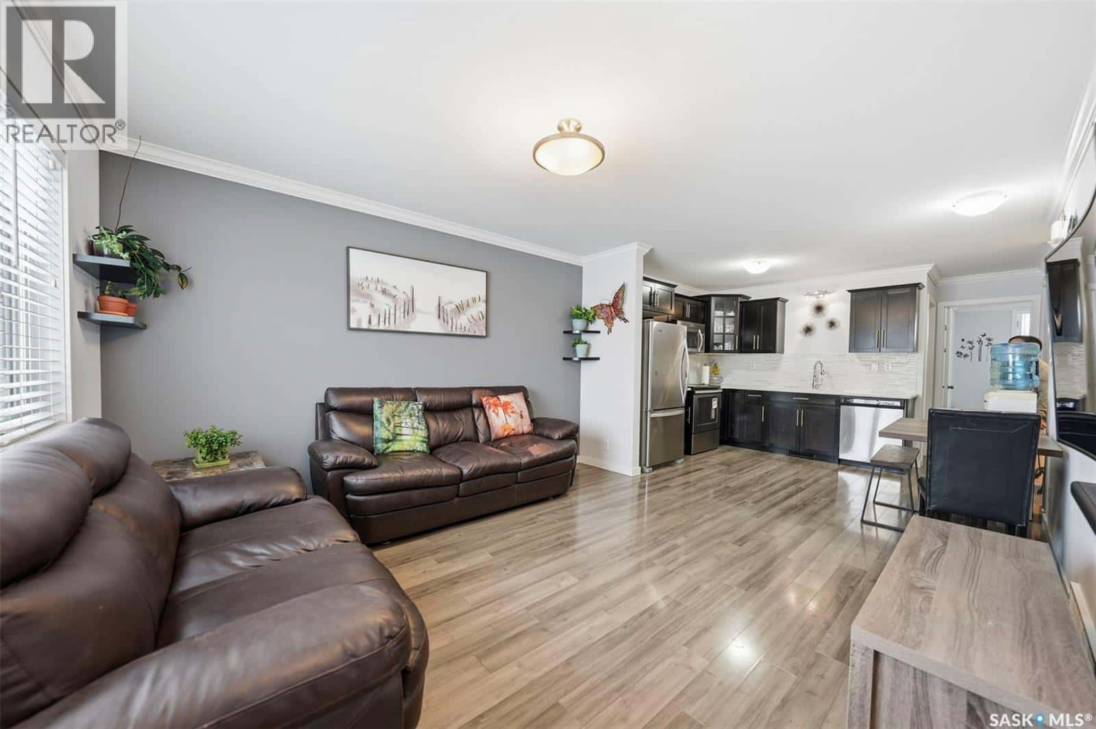 Saskatoon — Saskatoon - Photo 4 of 30