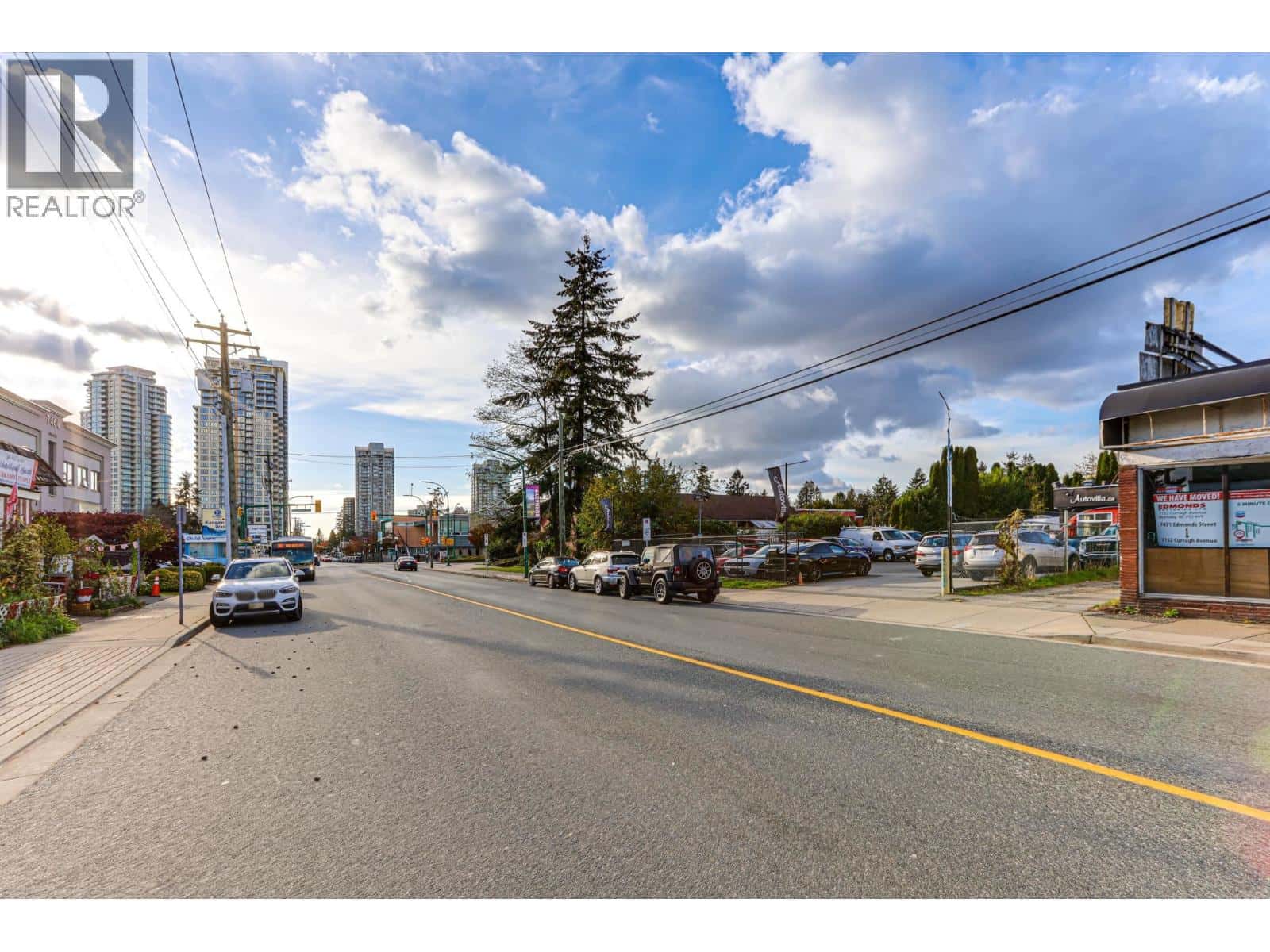 Burnaby — Burnaby - Photo 4 of 17