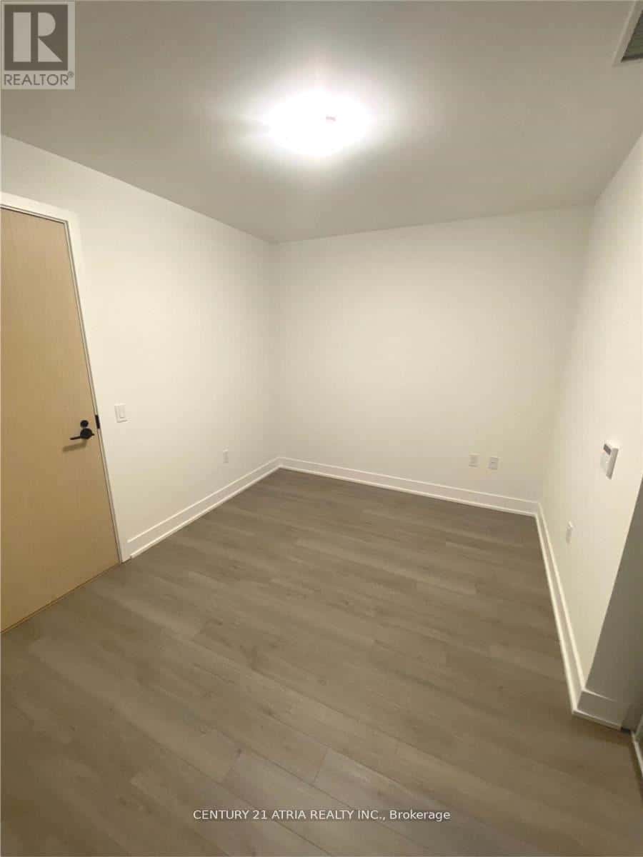 Toronto (Downsview-Roding-CFB) — Toronto (Downsview-Roding-CFB) - Photo 3 of 16