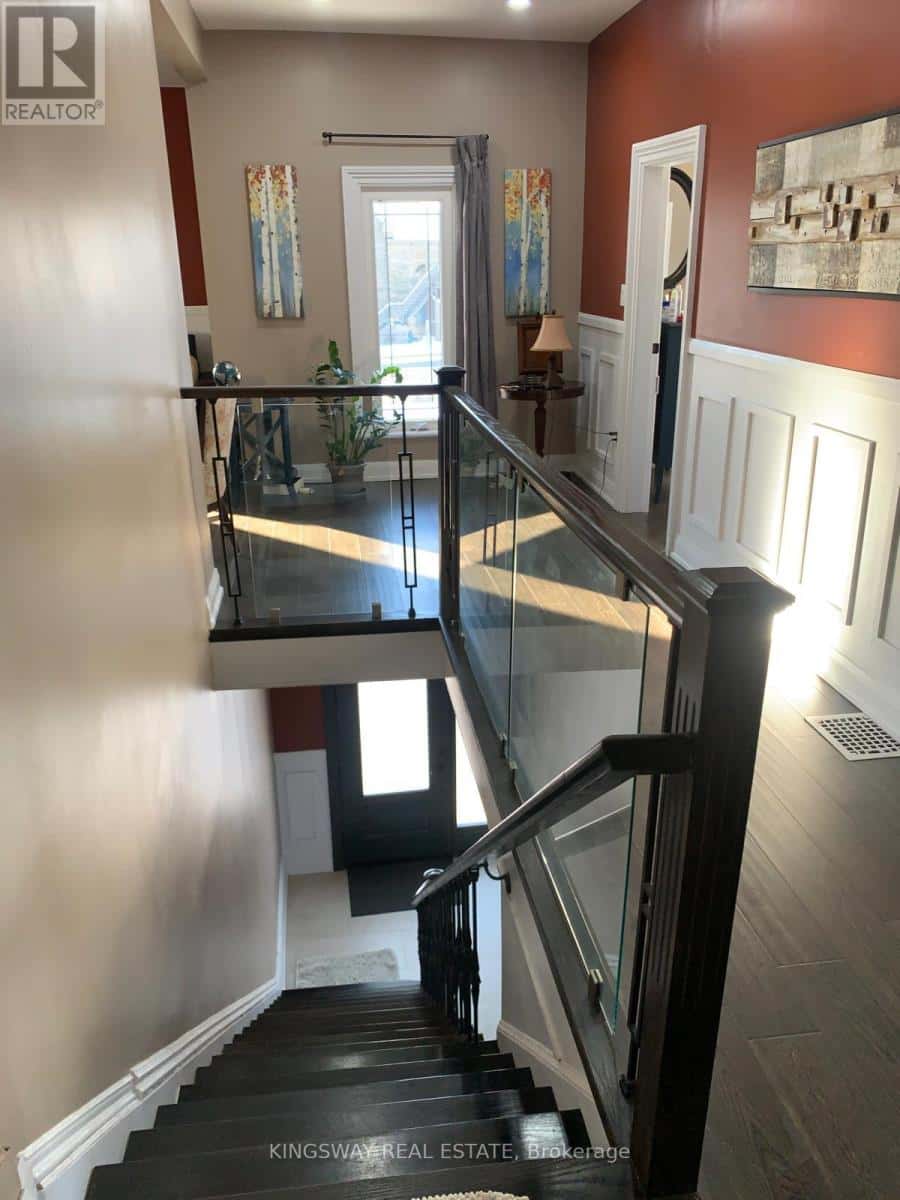 Cambridge — Cambridge - Photo 4 of 16