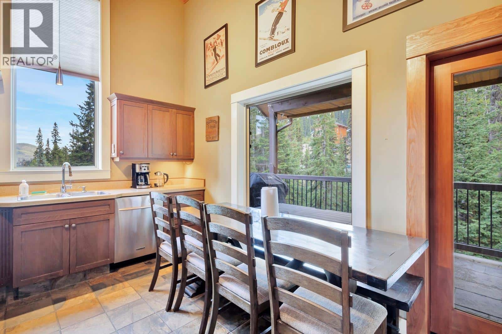 1211 APEX MOUNTAIN Road Unit# 1 — Penticton - Photo 5 of 47