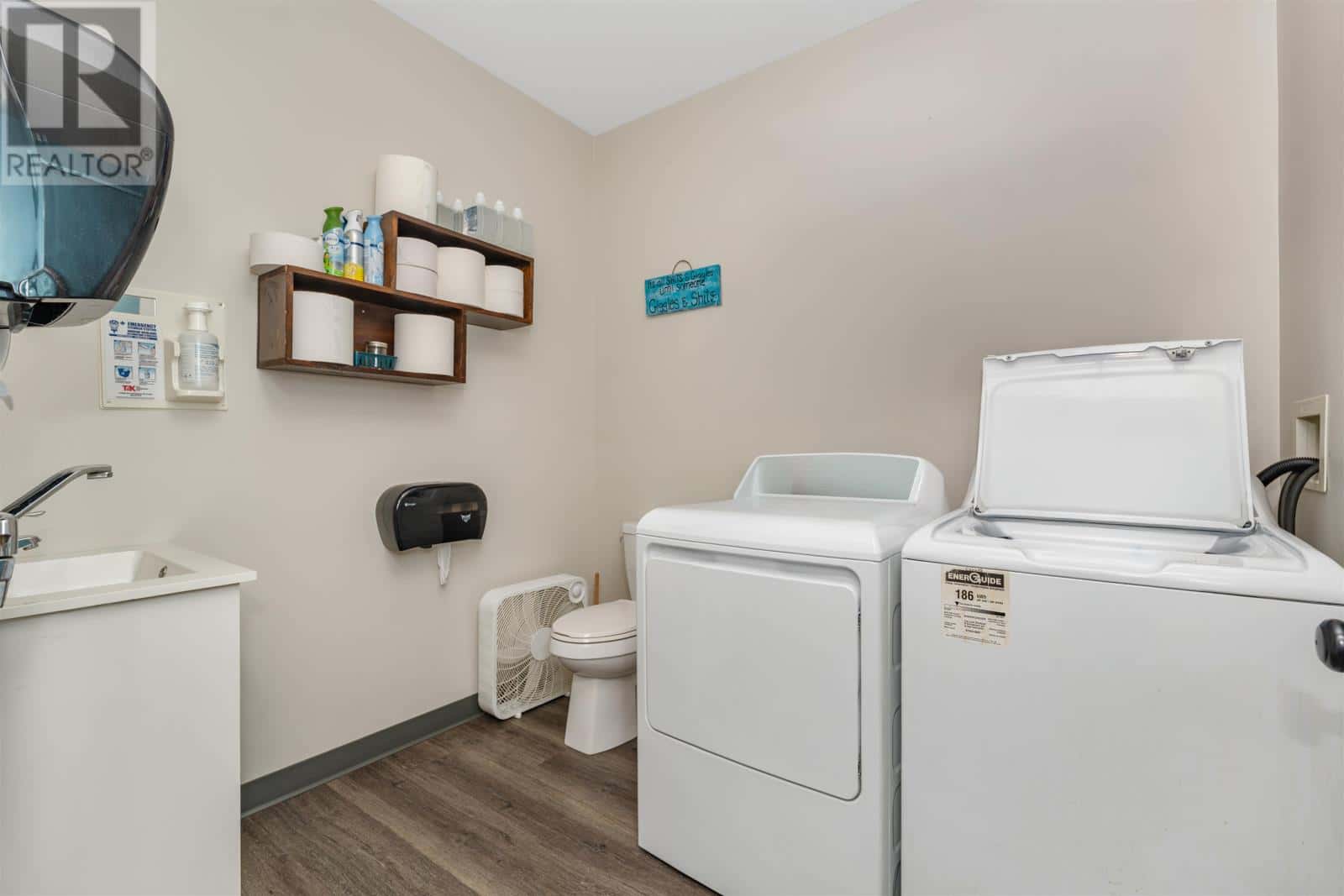 Richmond — Richmond - Photo 2 of 35