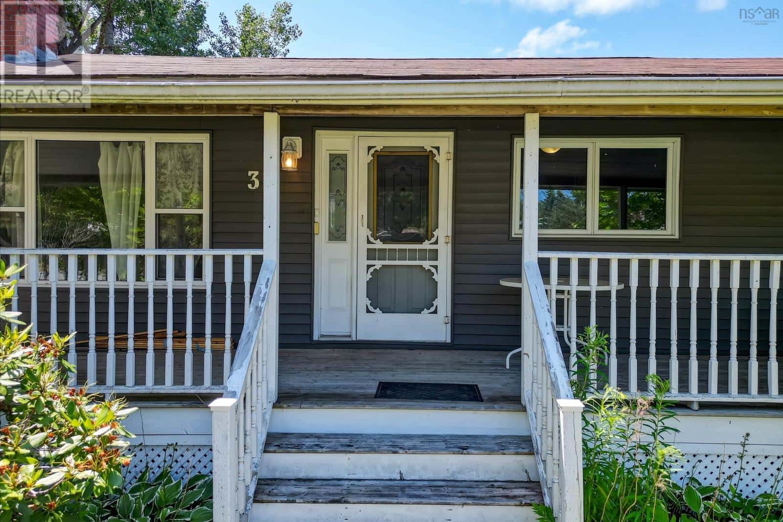 A & B 34 Raymond Drive — Lower Sackville, Nova Scotia - Photo 2 of 46