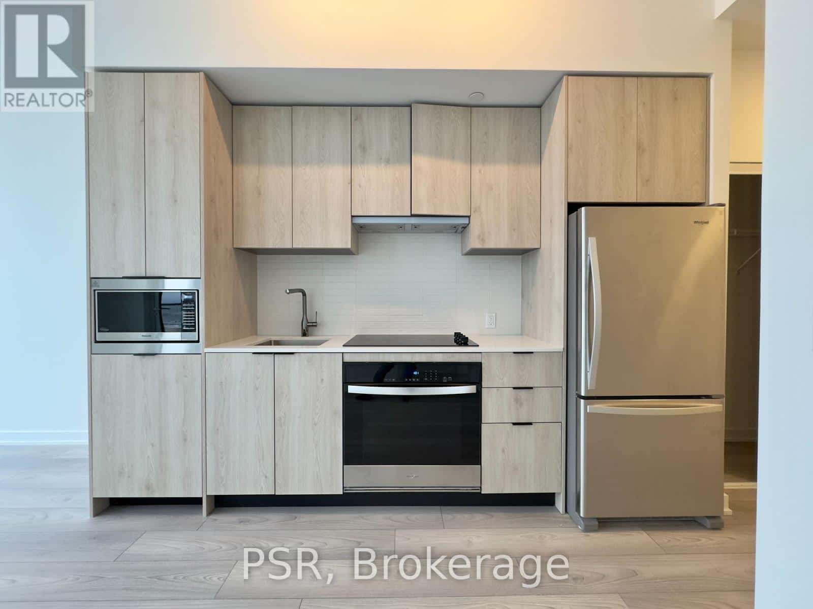 Toronto (Islington-City Centre West) — Toronto (Islington-City Centre West) - Photo 3 of 12