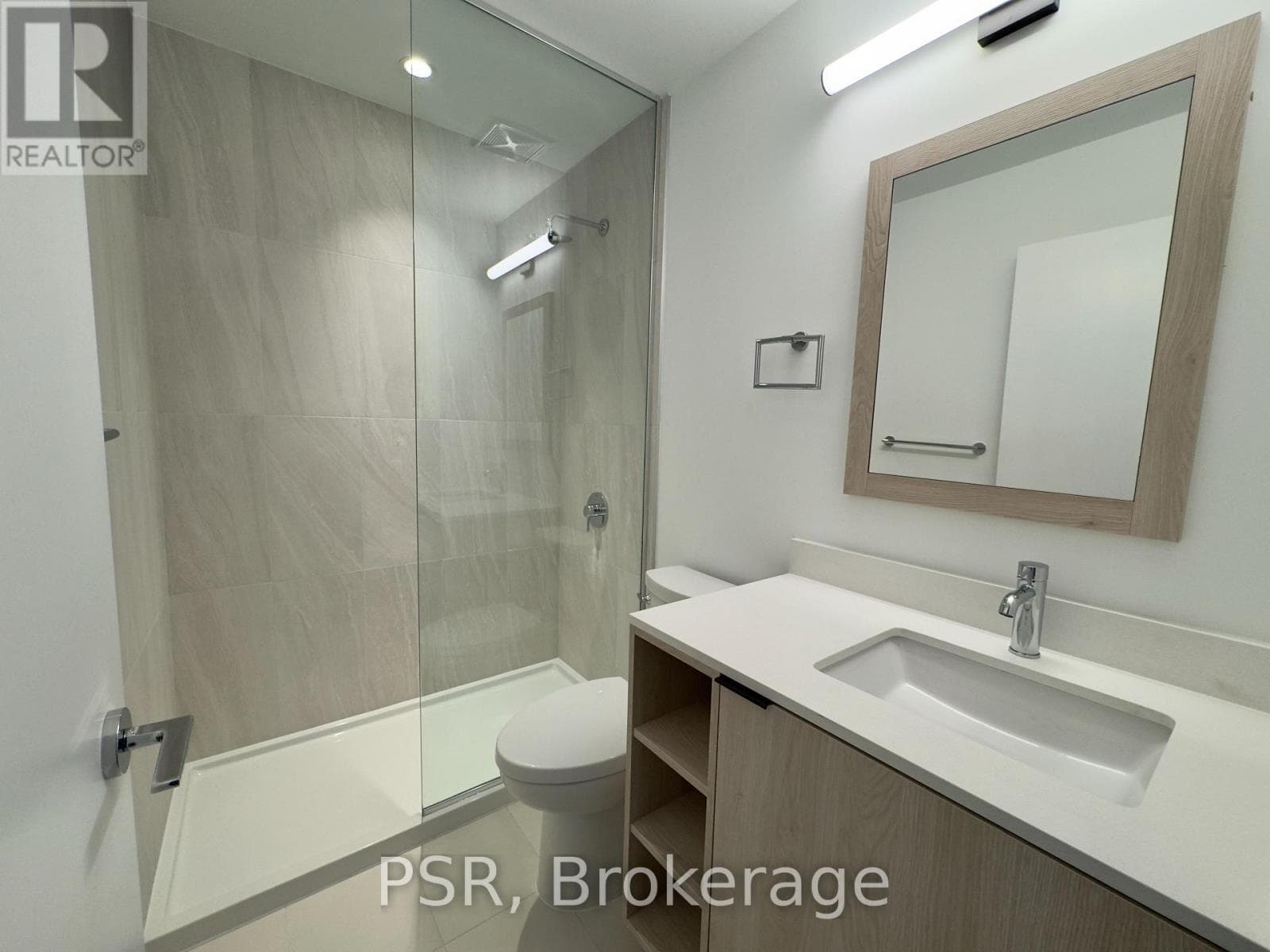 Toronto (Islington-City Centre West) — Toronto (Islington-City Centre West) - Main photo