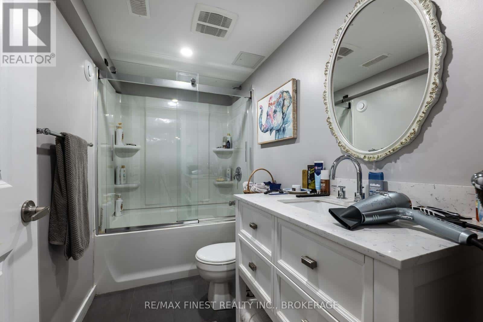 171 SUTHERLAND DRIVE — Kingston (Rideau), Ontario - Photo 2 of 70