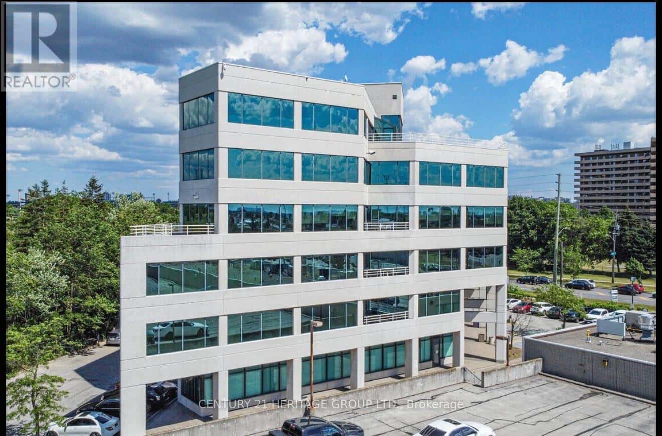 Vaughan (Concord) — Vaughan (Concord) - Photo 3 of 13