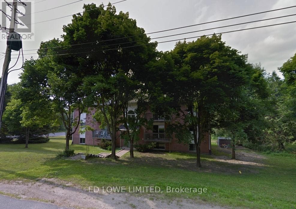 25 ALEXANDRA STREET — Bracebridge (Macaulay), Ontario - Main photo