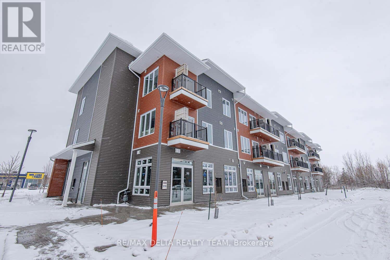 Ottawa — Ottawa - Photo 5 of 22