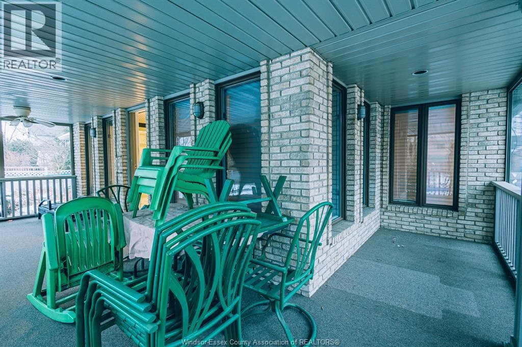 Windsor — Windsor - Main photo