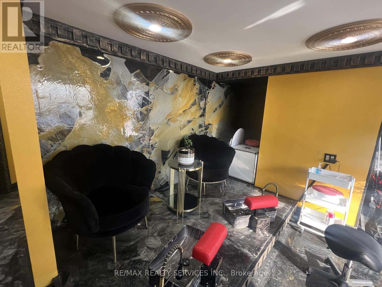 34 BERWICK AVENUE — Toronto (Yonge-Eglinton) - Photo 5 of 11