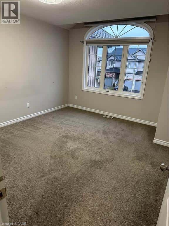 Kitchener — Kitchener - Photo 3 of 15