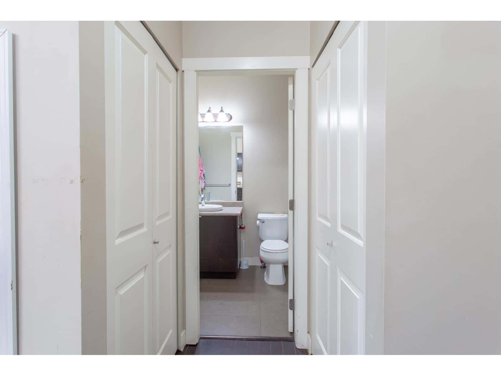 Surrey — Surrey - Photo 3 of 16