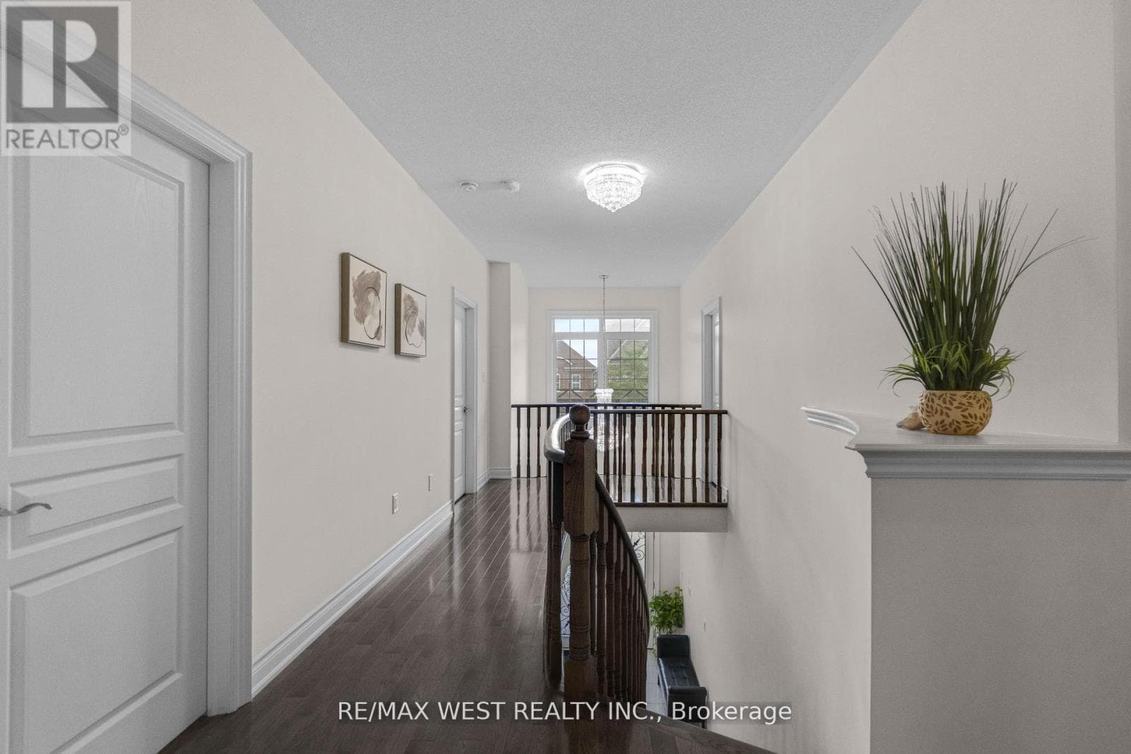 5 ARIES STREET — Brampton (Credit Valley) - Main photo