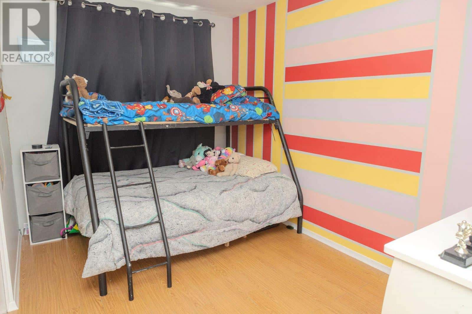 Sault Ste. Marie — Sault Ste. Marie - Photo 4 of 39