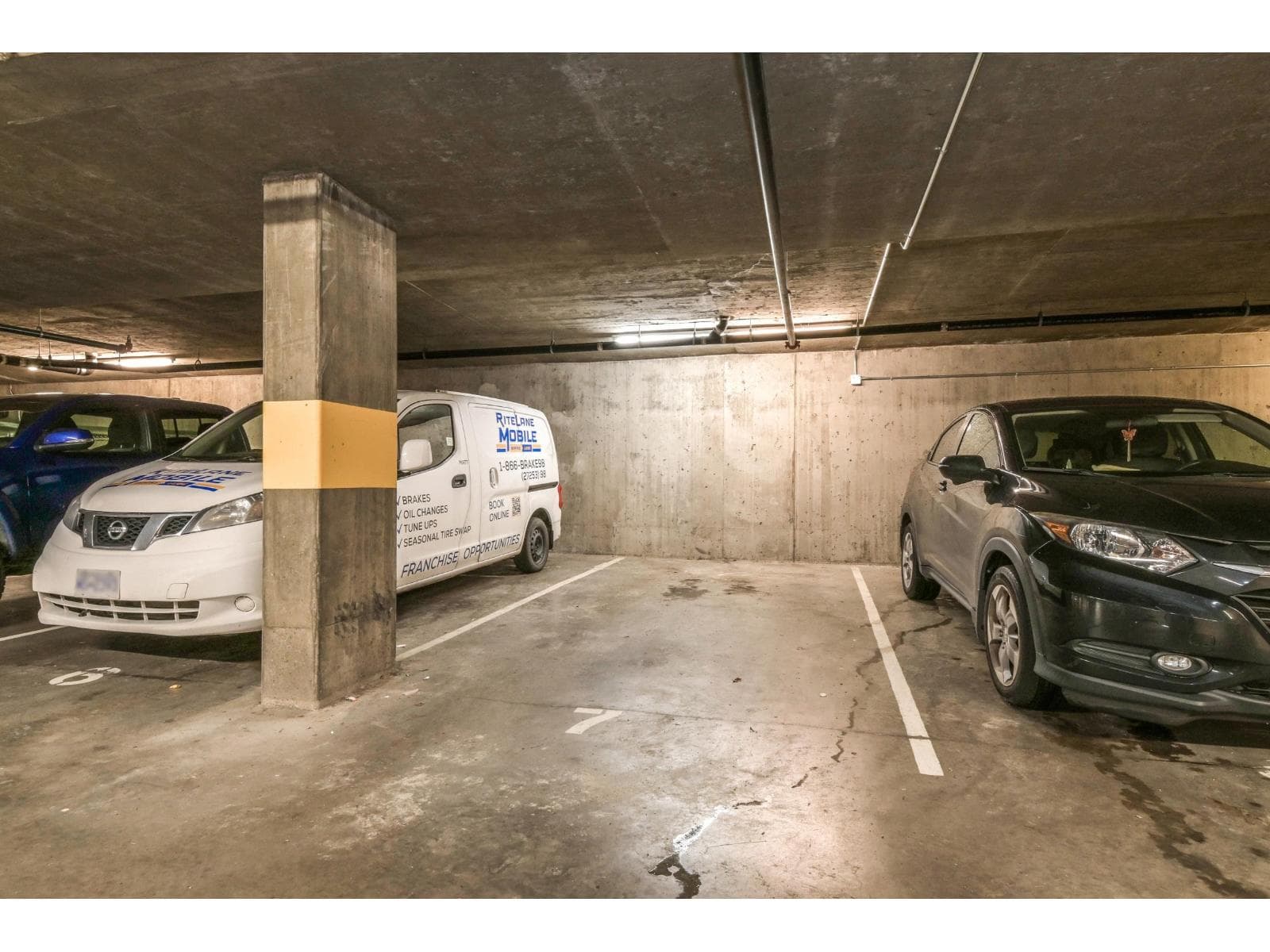 Abbotsford — Abbotsford - Main photo