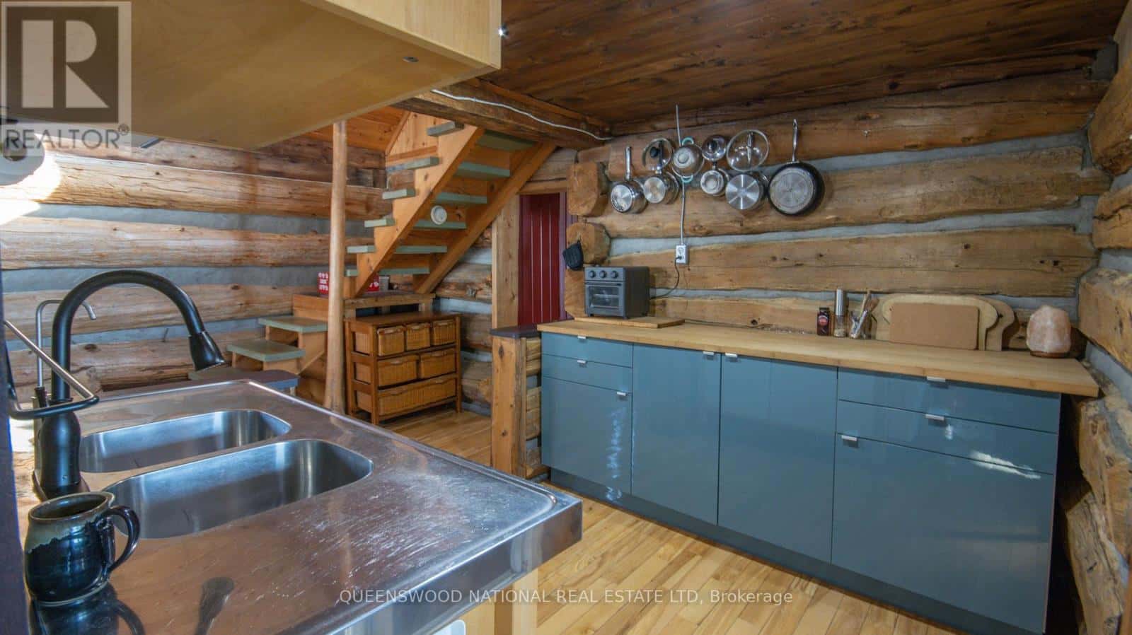 Brudenell, Lyndoch and Raglan — Brudenell, Lyndoch and Raglan - Photo 4 of 50