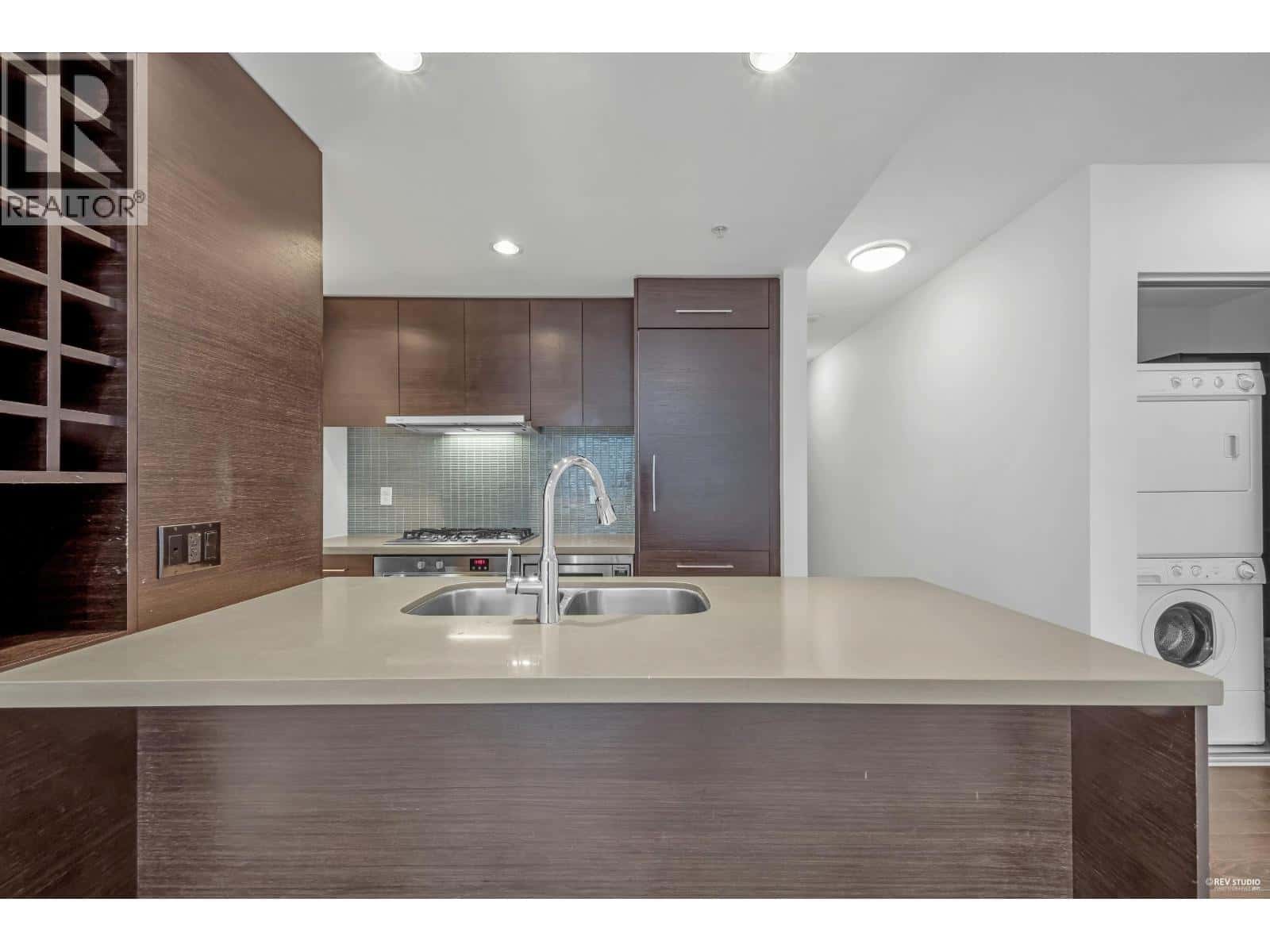 1002 833 HOMER STREET — Vancouver - Photo 3 of 34