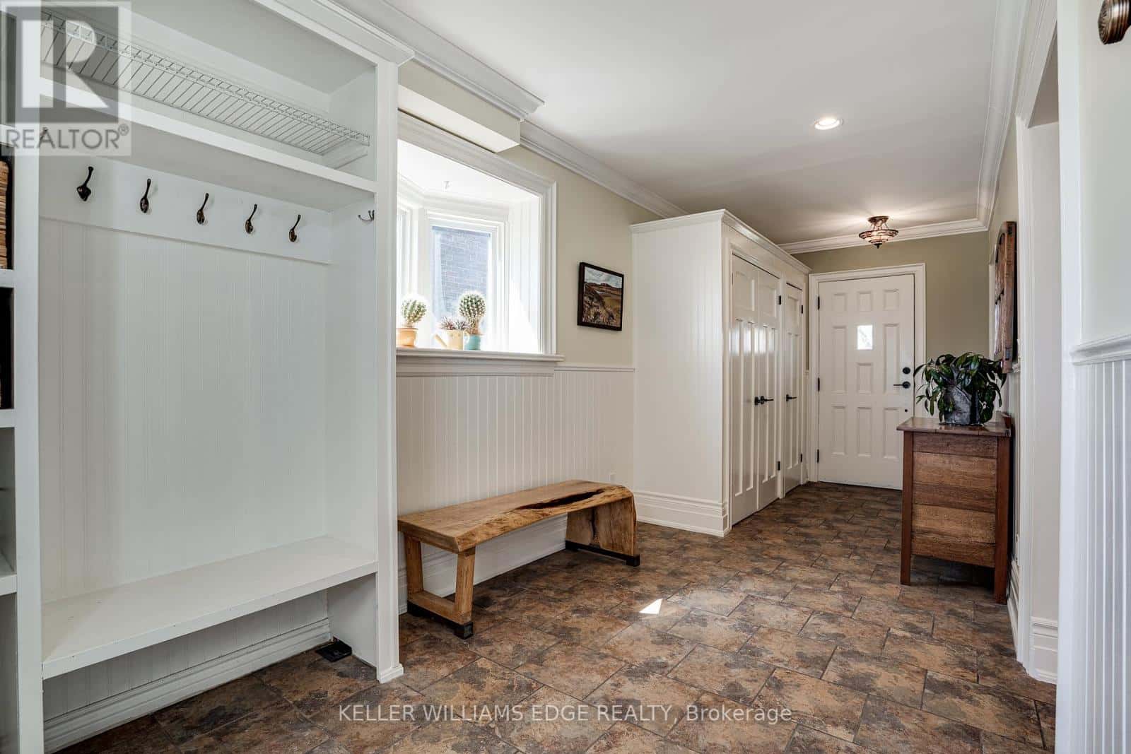 849 BEACH BOULEVARD — Hamilton (Hamilton Beach), Ontario - Photo 5 of 50