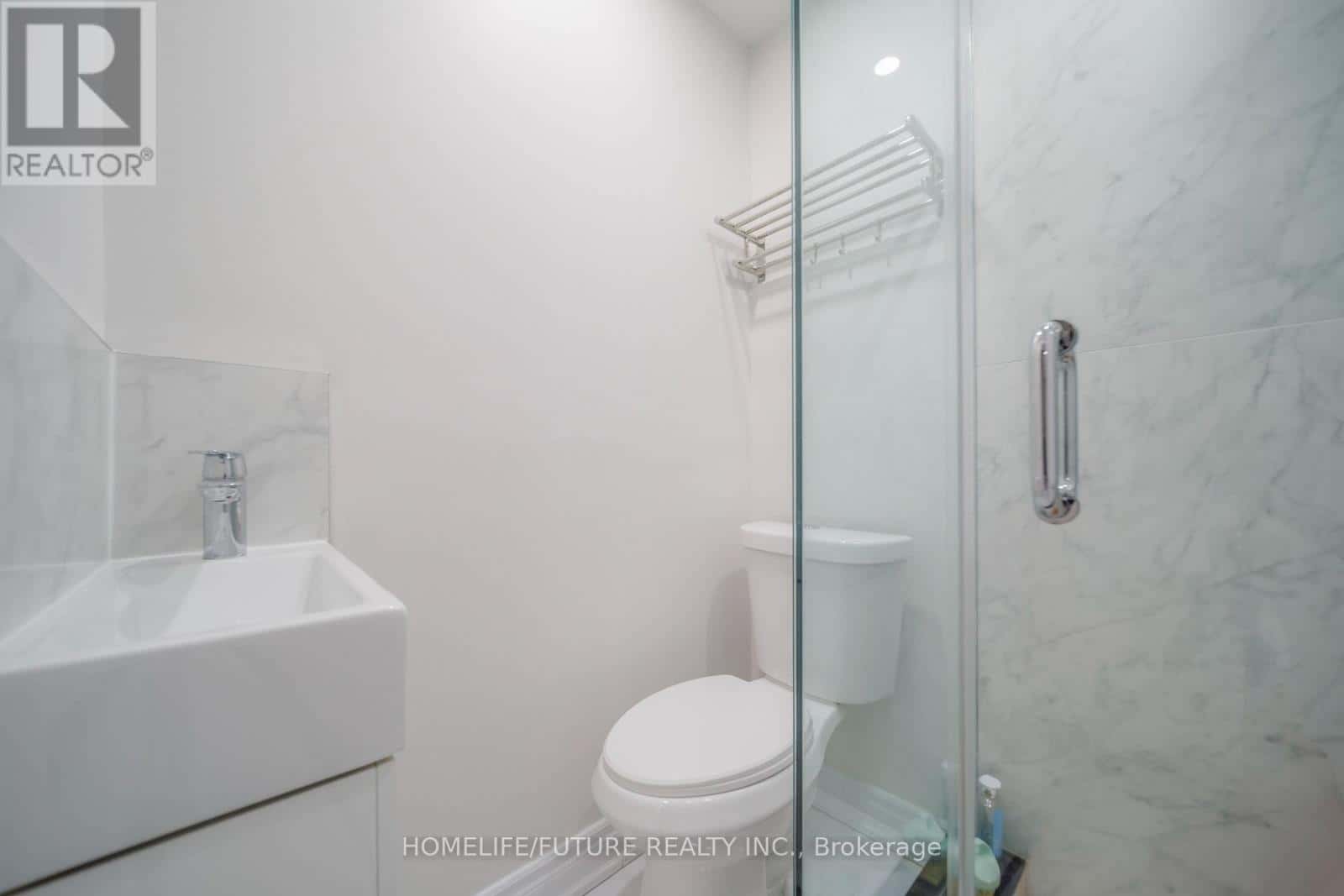 Toronto (Malvern) — Toronto (Malvern) - Photo 2 of 22