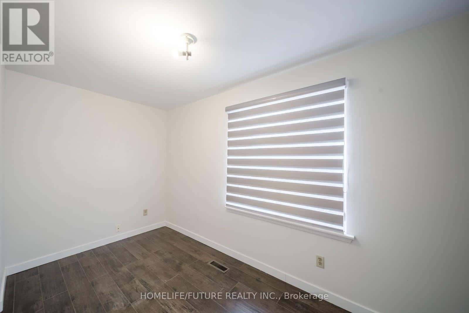 Toronto (Malvern) — Toronto (Malvern) - Photo 3 of 22