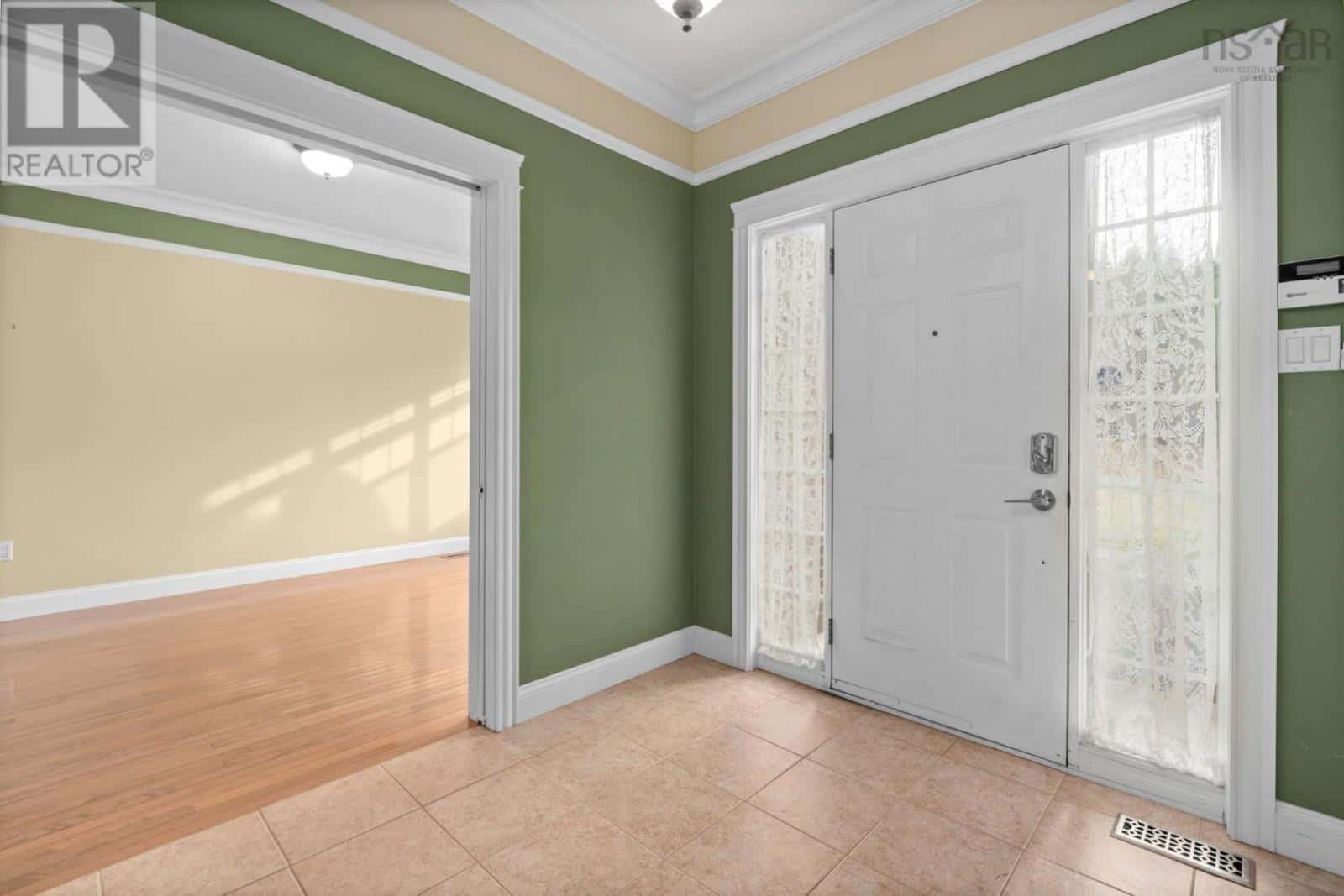 52 Greenside Lane — Hammonds Plains, Nova Scotia - Photo 2 of 48