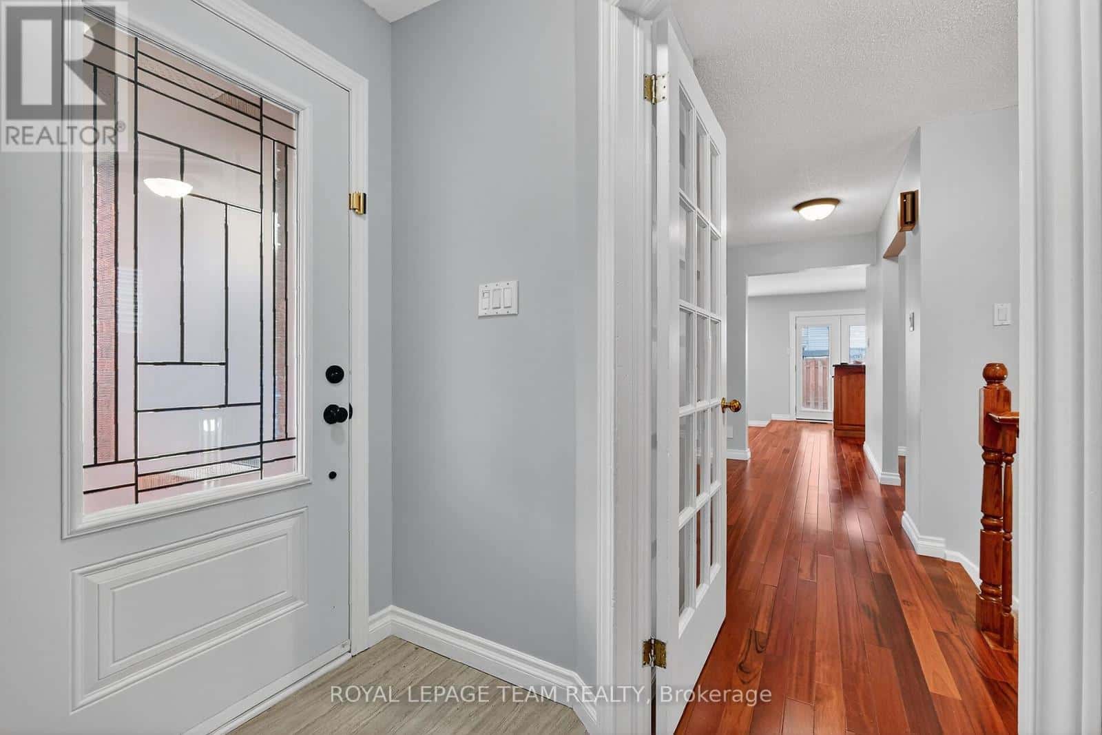 Ottawa — Ottawa - Photo 3 of 50