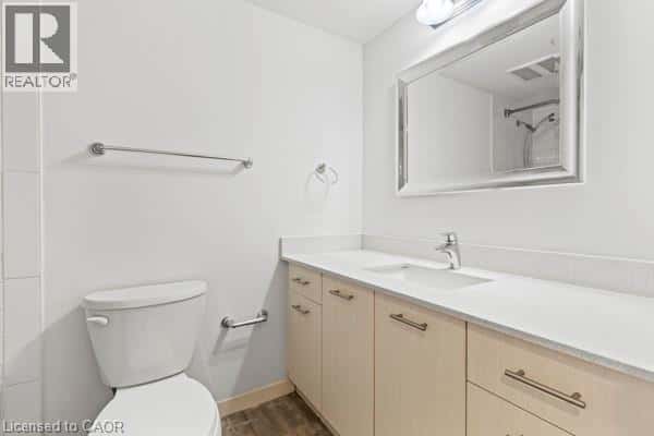 Hamilton — Hamilton - Photo 4 of 14